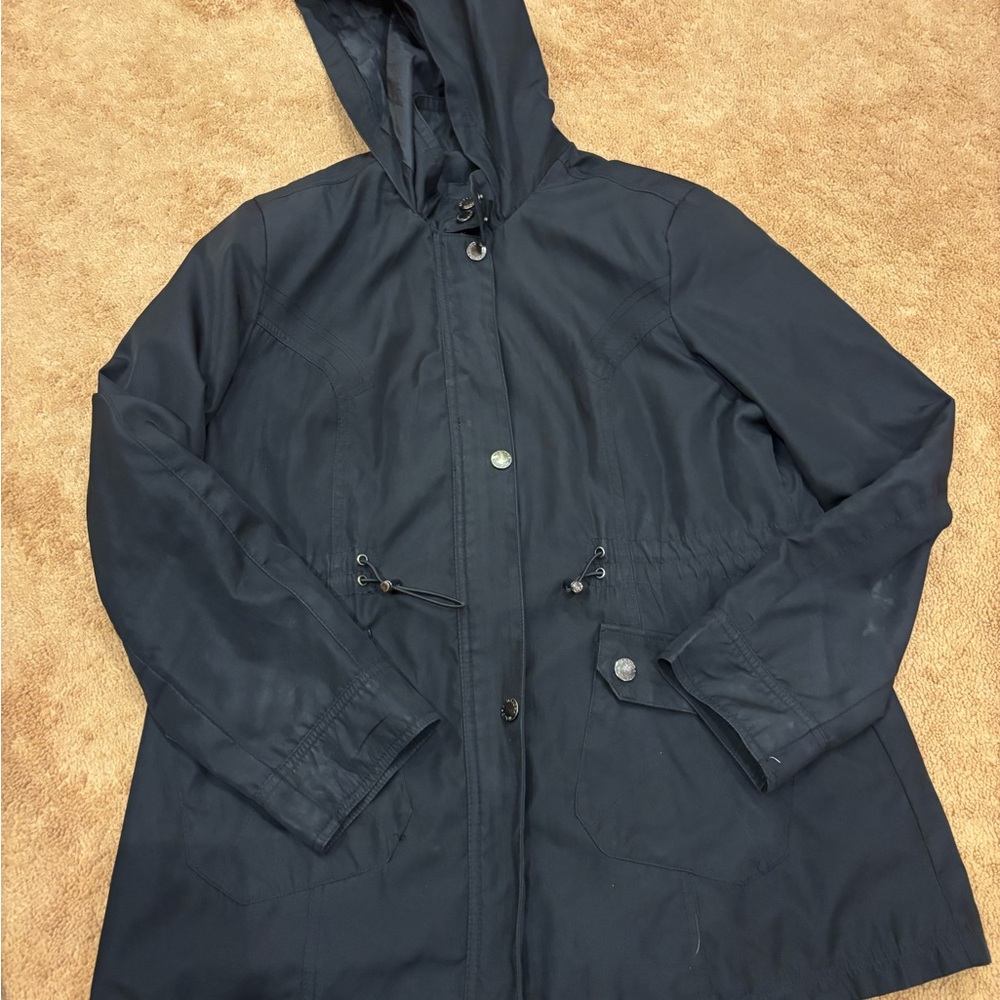 Black Hooded Light Jacket